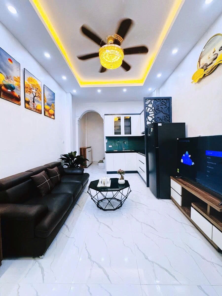 Cho thuê nhà Phố Quan Nhân, 25m2 x 4 tầng, 3 ngủ, 3 WC, 10 Triệu/tháng - Ảnh chính